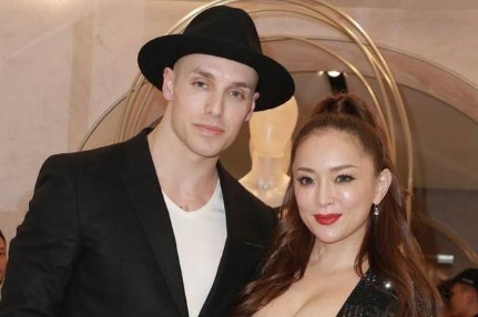 滨崎步宣布离婚 聚少离多是主因