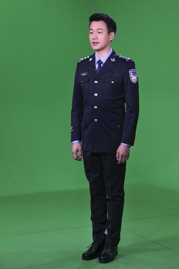 佟大为反诈骗短片曝光 获赞“最帅佟警官”