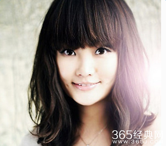 蒙面唱将猜猜猜金耳朵的阿凡达妹妹是金海心吗