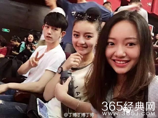 开学才几天 关晓彤和室友就被传有矛盾了