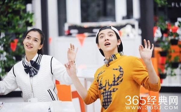 《跑男5》接档《新歌声》改名《奔跑一家人》