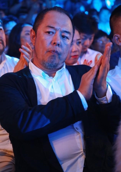 张铁林判赔私生女抚养费 又被索儿抚养权