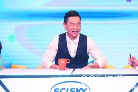 杨威自曝妻子杨云怀双胞胎 杨阳洋马上当大哥