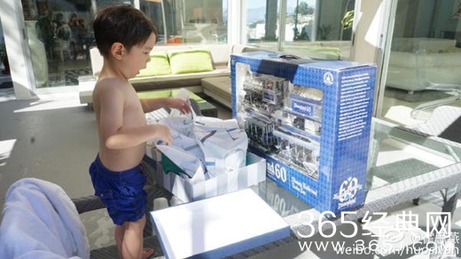 杜江晒儿子三岁照片 却无意暴露了霍思燕的隐私