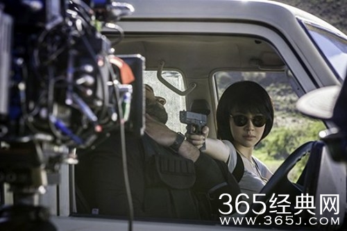 许晴高票领跑百花奖影后 享受与新角色谈恋爱