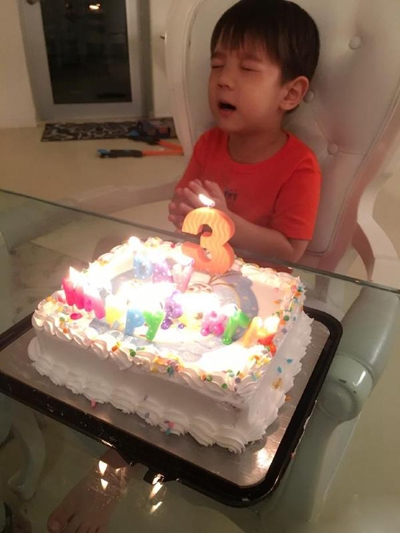 杜江晒儿子三岁照片 却无意暴露了霍思燕的隐私