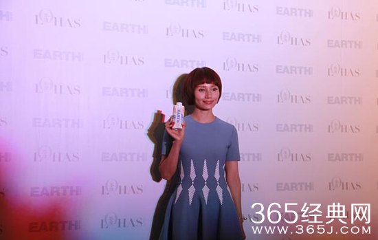 袁泉关注自闭症儿童 自曝靠吃缓解焦虑