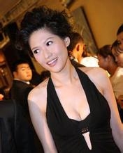 365星辰9月25日：凤凰卫视节目主持沈星