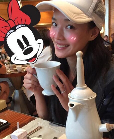 舒淇晒下厨照冯德伦点赞 两人婚后频秀恩