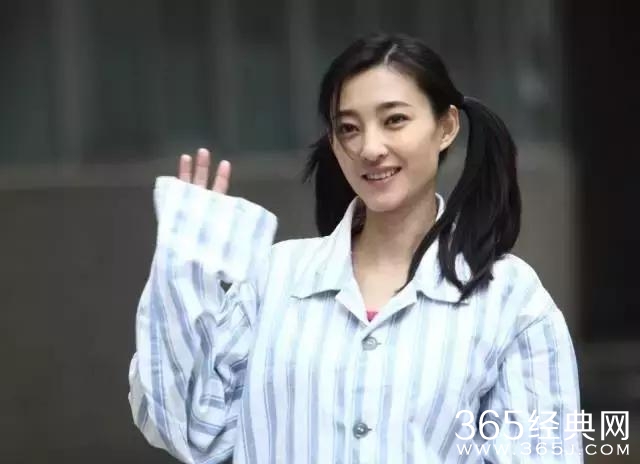 好美的素颜女神，却怎么捧都不红！连吴亦凡都为她动心