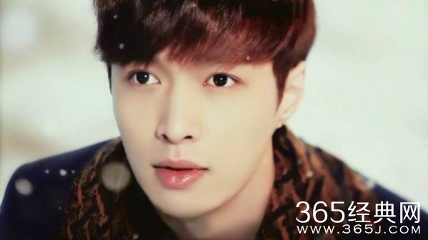 最不会自拍的明星,鹿晗马天宇赵丽颖唐嫣全上榜!