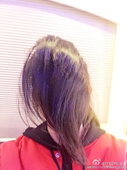 最不会自拍的明星,鹿晗马天宇赵丽颖唐嫣全上榜!