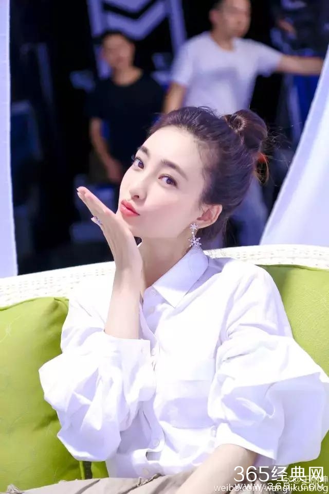 好美的素颜女神，却怎么捧都不红！连吴亦凡都为她动心