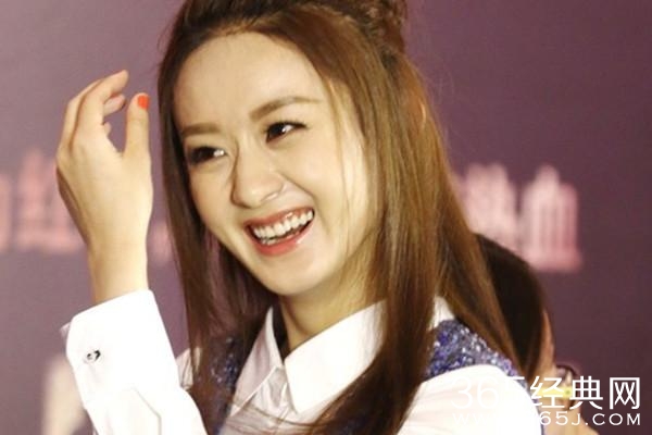 赵丽颖有没有整容，看她大笑时脸部就知道了！