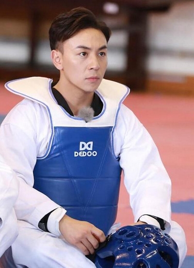 瘦回来了！28岁释小龙近照曝光 重返颜值巅峰