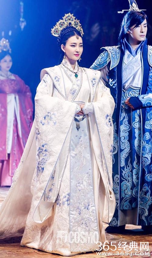 红人馆｜你说女星素颜化妆差很大？范冰冰舒淇告诉你什么叫素颜更美！