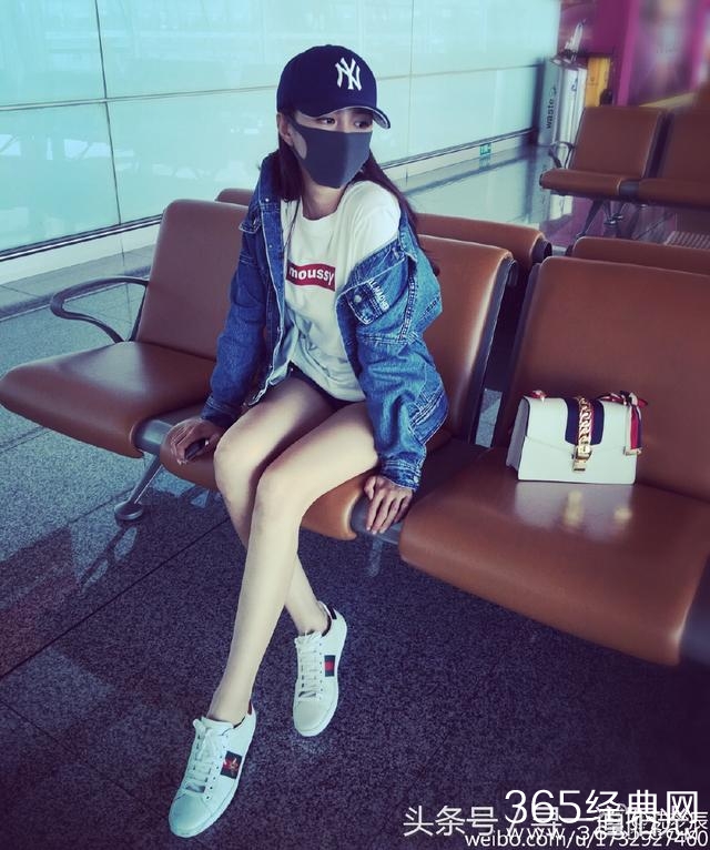 “机场女神”：郑爽随意，杨幂街拍范，最后一个被骂的好惨