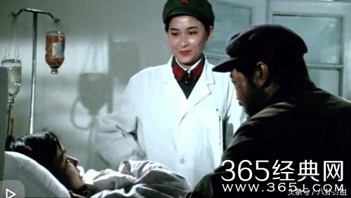 做过主持当过演员 曾搭档刘晓庆 疑似因云雨春宵尺度过大被封杀