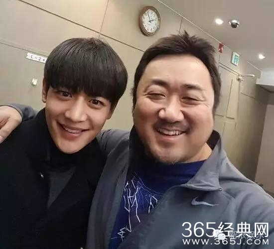 大象说 | 《釜山行》里的胖大叔年轻时撞脸苏志燮！还有反差萌