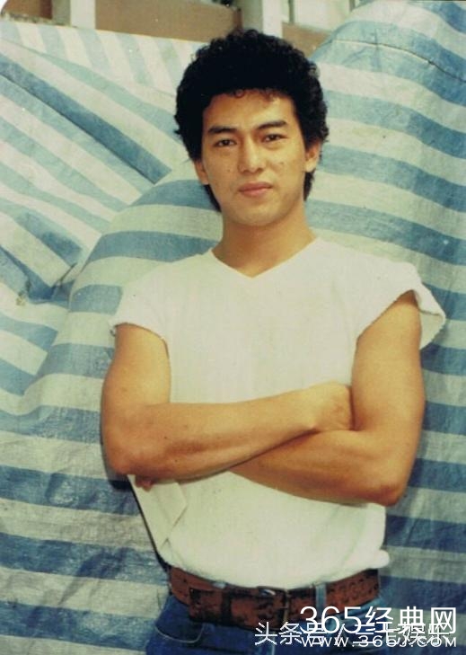 曾饰演最经典西门吹雪，减肥过度猝死家中无人知，结局令人泪下