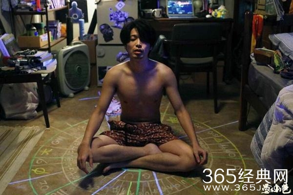 可能是今年最黑暗的华语片，尺度很大，让人寒毛直竖