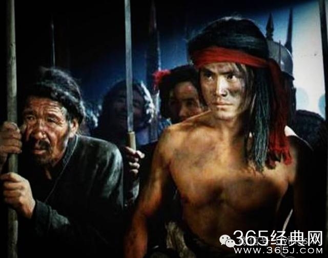 考北影落榜被特招录取，因耍大牌被赶出剧组，错失机会二十年不红