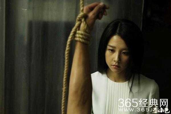 可能是今年最黑暗的华语片，尺度很大，让人寒毛直竖