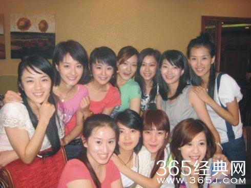 9岁学戏，是郑恺陈赫同学，搭胡歌爆红，自爆潜规则往事令人心疼