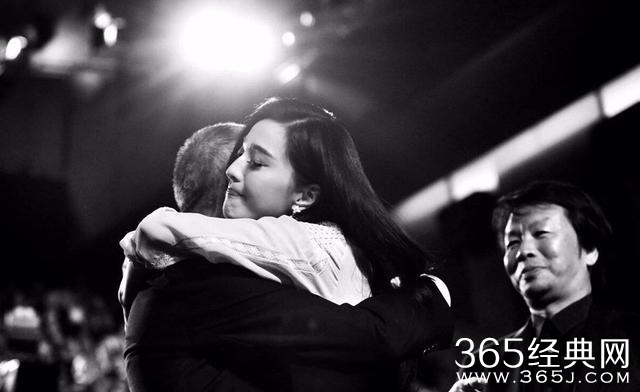 范冰冰：傍大佬也能傍出风骨，走红毯也能走成影后