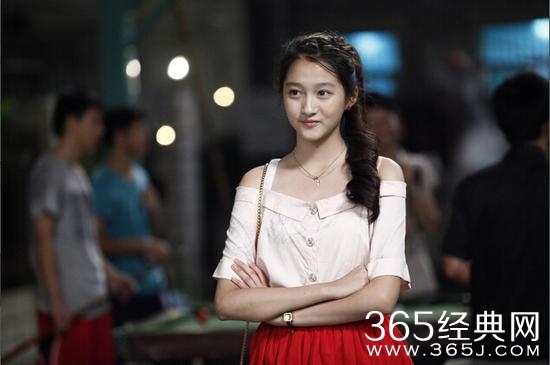 同样19岁，徐娇片酬10万一集，关晓彤张雪迎已上七位数