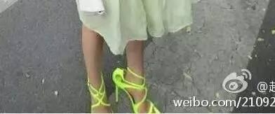 鞋子合不合适只有脚知道，不过赵丽颖除外