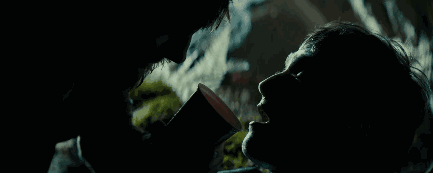 从绝望孤独到嗨得飞起，这部电影有毒！