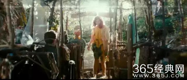 这部屎尿屁电影仅靠一具尸体就已锁定奥斯卡最佳男配！