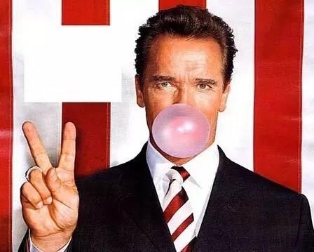 特朗普和希拉里大辩论之前第一个该感谢的人，是施瓦辛格