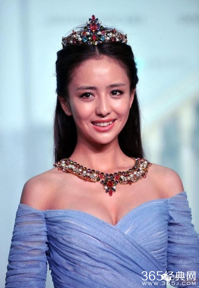 刘亦菲、范冰冰、佟丽娅，哪个更适合演绝世美人？