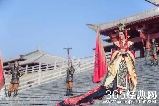 芈月翻拍？大幂幂，赵丽颖的COS，最后被成龙玩坏！