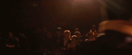 郑爽被称“90度少女”，杨幂、赵丽颖也不甘示弱