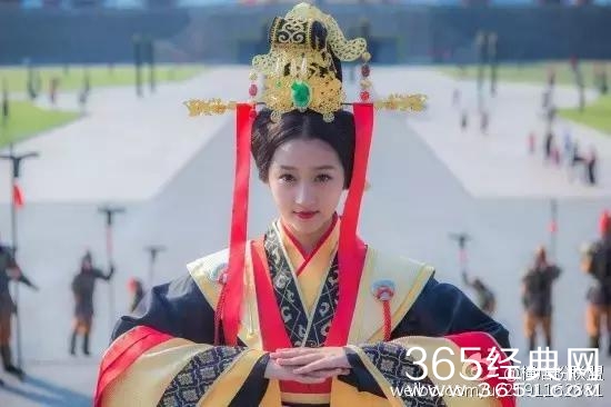 芈月翻拍？大幂幂，赵丽颖的COS，最后被成龙玩坏！