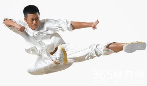 吴京收获内地影坛的“大满贯”，除了他还有谁？