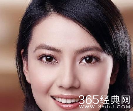 微微一笑很倾城，赵丽颖郑爽赵薇谁的笑容最倾城？