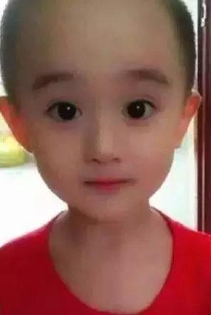 搞笑：一大批明星“私生子”曝光，不像你打我