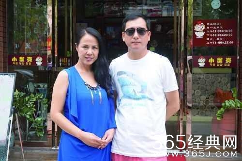 郑爽爸爸妈妈颜值都逆天，郑爽却是家里最丑的？