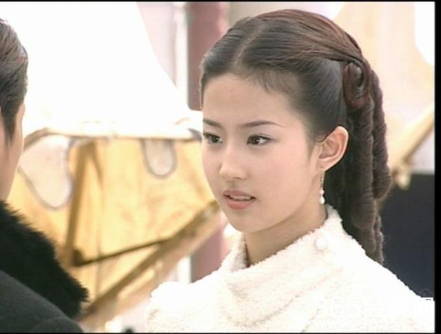 刘亦菲演过的电视连续剧，哪部最美？有气质？