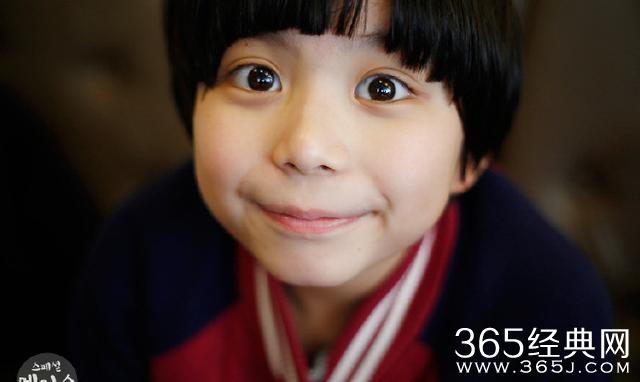 搭档张根硕的混血儿文梅森长大了 天生就像自带纯天然“美瞳”