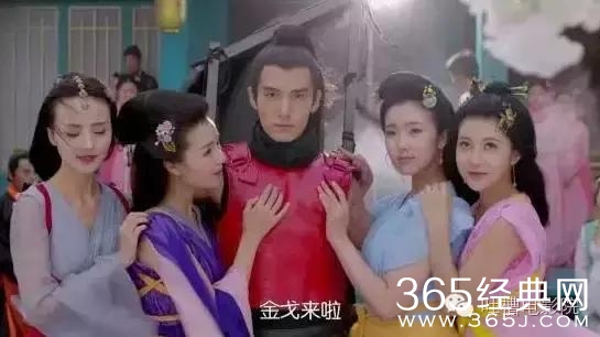 现在广告里插影视剧都插得好专业