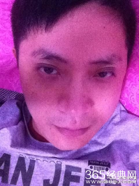 酷似宋喆二流导演公开向马蓉求婚讽刺王宝强被戴绿帽