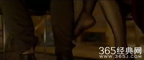 保罗继《本能》《黑皮书》之后，又一部“惊艳”大作！