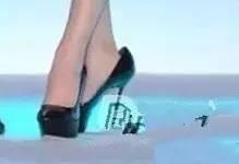 鞋子合不合适只有脚知道，不过赵丽颖除外