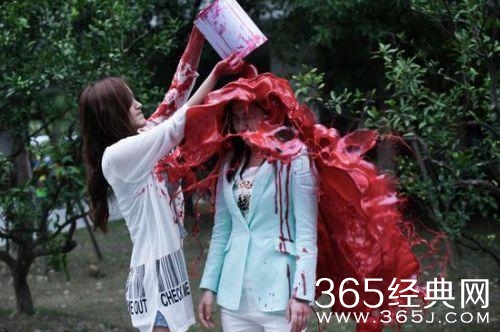 9岁学戏，是郑恺陈赫同学，搭胡歌爆红，自爆潜规则往事令人心疼