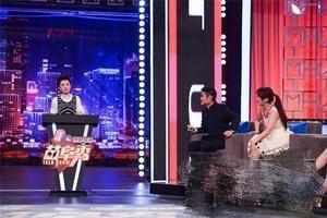 叶璇又“开炮”讽金铭  遭反击：不长脑子